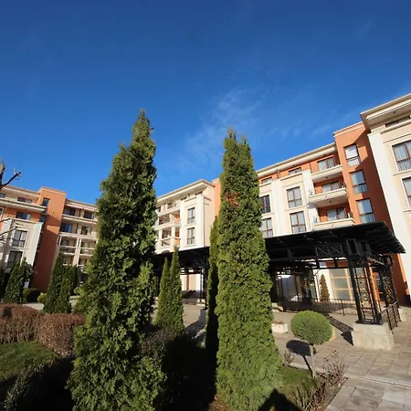 Prestige - Menada Apartment