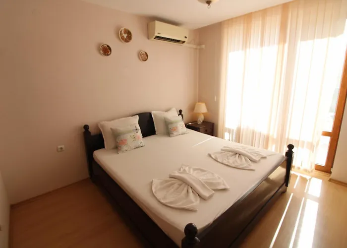 Апартамент Prestige - Menada *